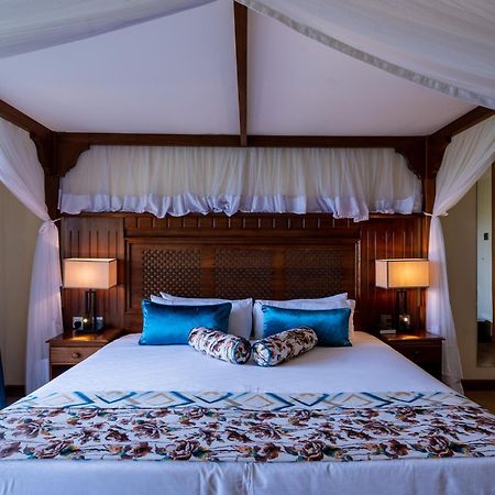Ciala Resort Hotels In Кисуму Екстериор снимка