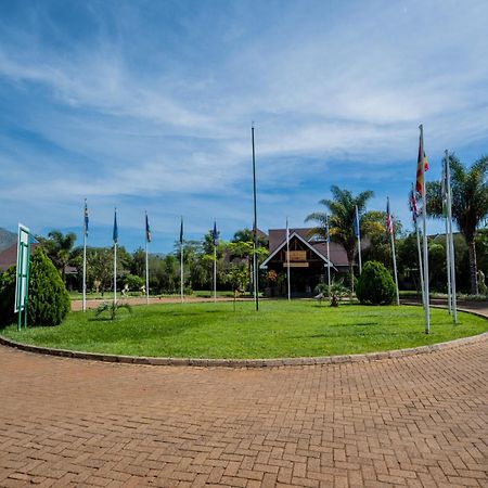 Ciala Resort Hotels In Кисуму Екстериор снимка