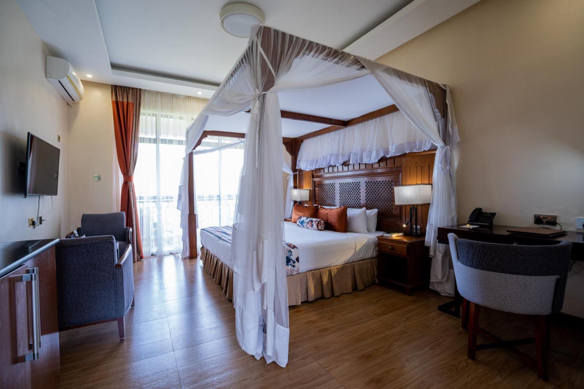 Ciala Resort Hotels In Кисуму Екстериор снимка