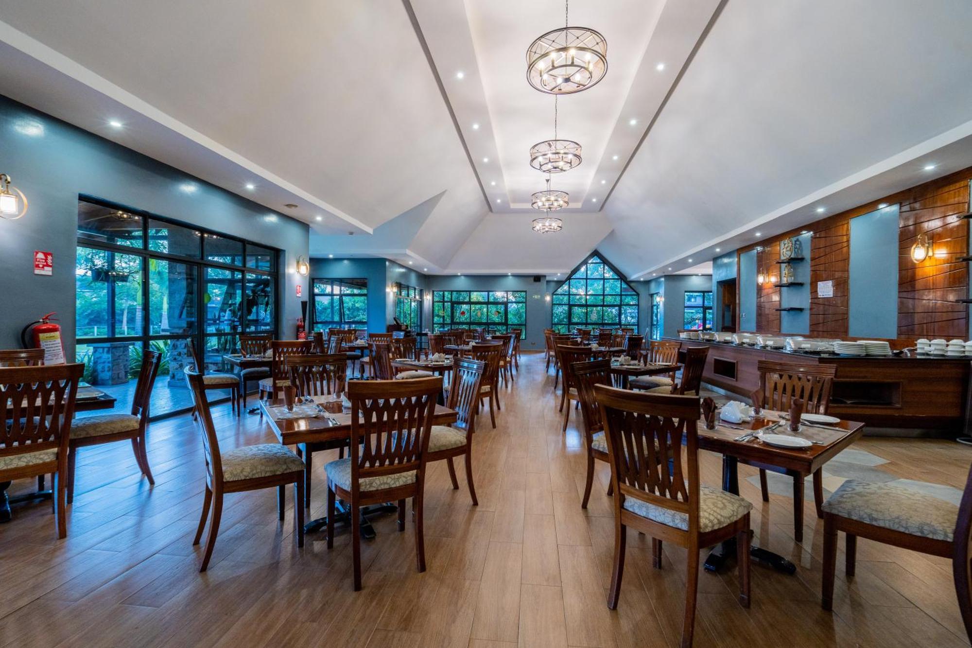 Ciala Resort Hotels In Кисуму Екстериор снимка